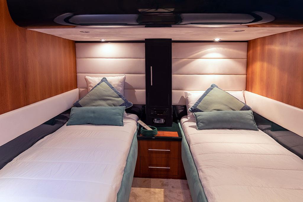 1998 RIVA 70' DOLCE VITA 